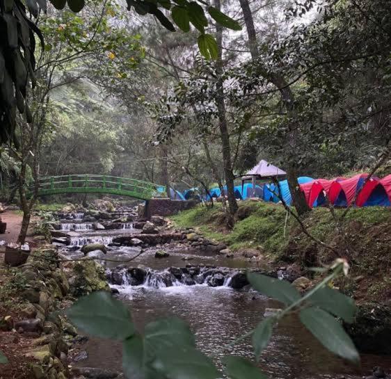 Tapian Ratu Camp Real Букиттинги Экстерьер фото