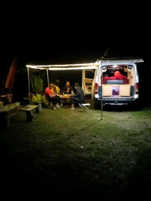 Tapian Ratu Camp Real Букиттинги Экстерьер фото