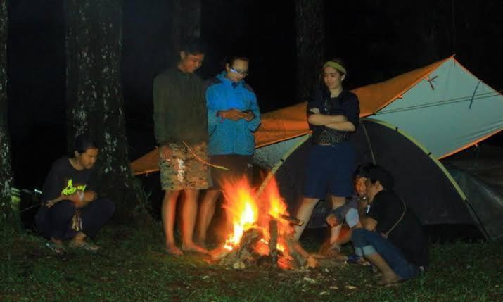 Tapian Ratu Camp Real Букиттинги Экстерьер фото